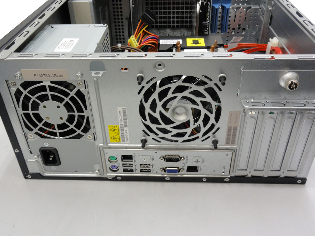 Hp Proliant Ml110 G6を写真で紹介 似非管理者の寂しい夜