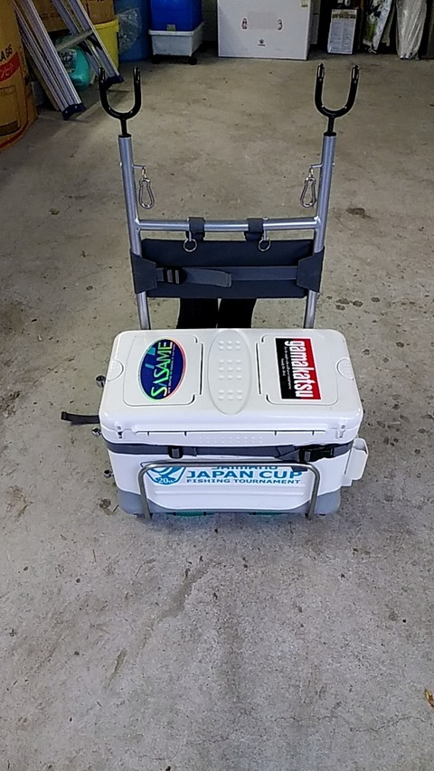 19 11 03 クーラーボックス プチ改造 おかちんのキス釣り日記