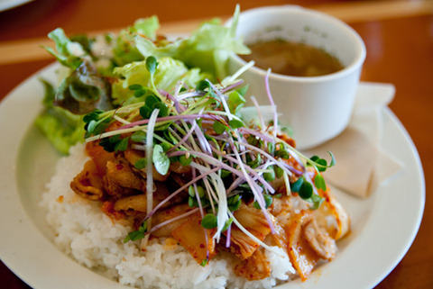 おいしそうなご飯