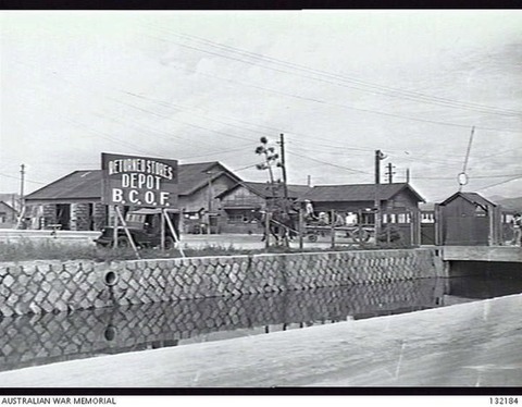 600px-132184_MAIN_ENTRANCE_TO_THE_CAMP
