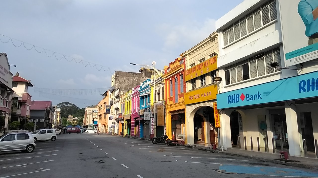 アサヒスーパードライが70円弱のマレーシアのランカウイ島 世界の町へ アジアの町へ アサヒスーパードライが70円弱のマレーシアのランカウイ島 世界の町へ アジアの町へ