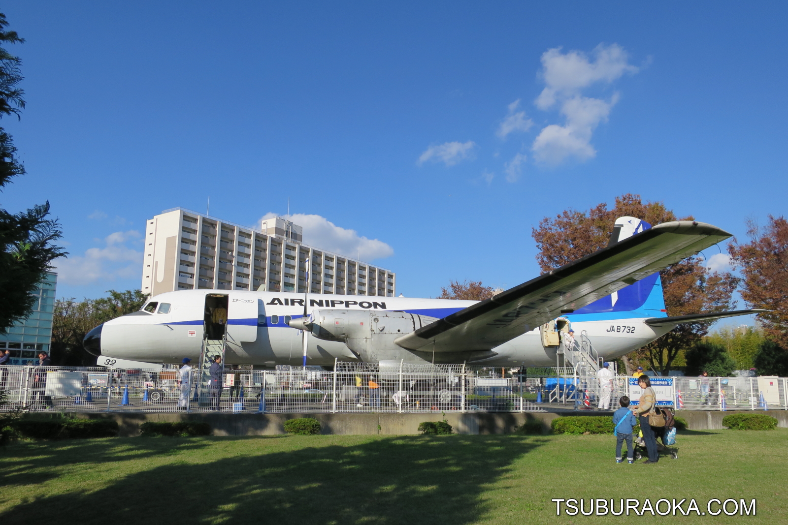 埼玉県民の日は航空公園に行こう Ys 11の内部を見学できるぞ こだわり百貨店 Tsuburaoka Com 埼玉県民の日は航空公園に行こう Ys 11の内部を見学できるぞ こだわり百貨店 Tsuburaoka Com
