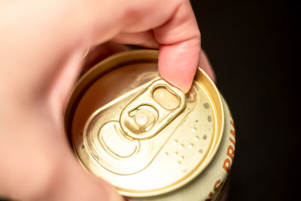 【愕然】缶ビール1本飲んだこと忘れててコンビニまで車運転してきた結果→