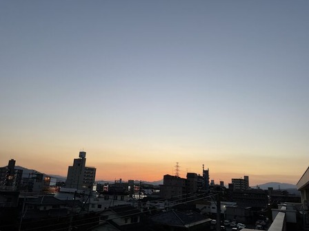 �꥾���ȥ�ӥ󥰤����ͼ�Ƥ�