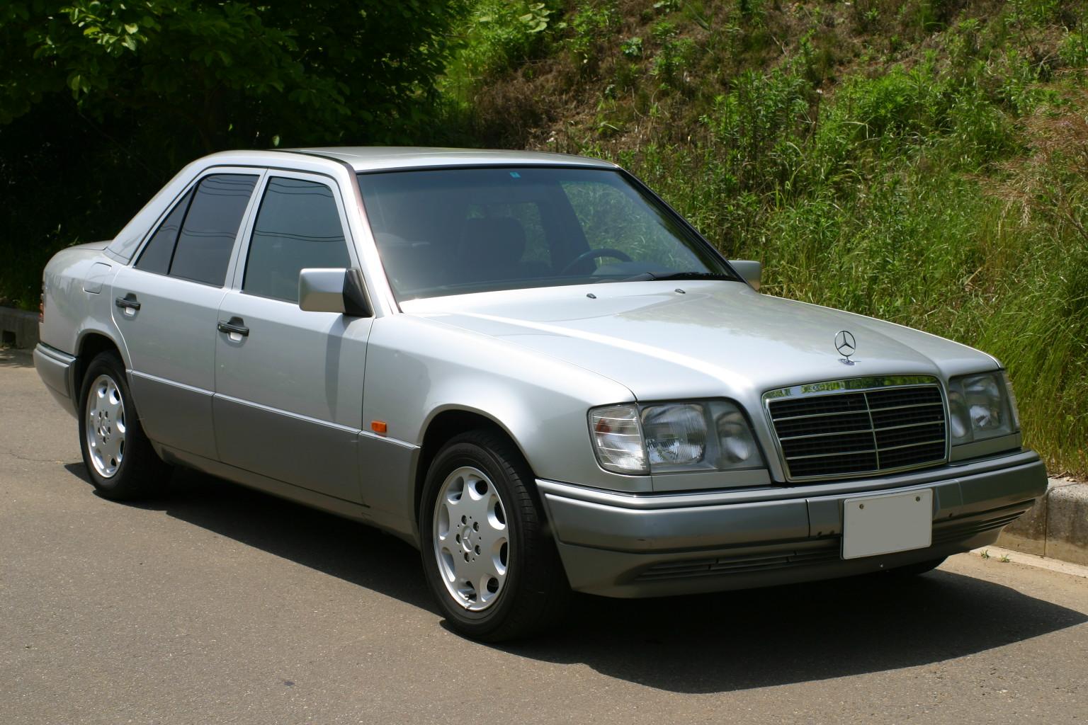 Мерседес w124 e320