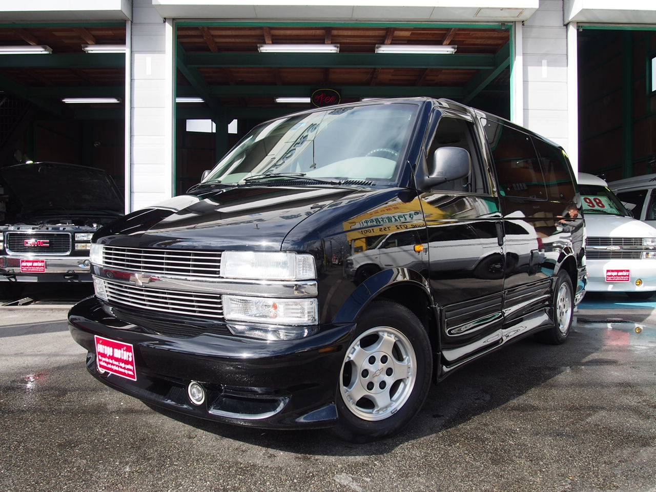 純正ブラックが2台入荷しました 希少ですね 欧州自動車 純正ブラックが2台入荷しました 希少ですね 欧州自動車