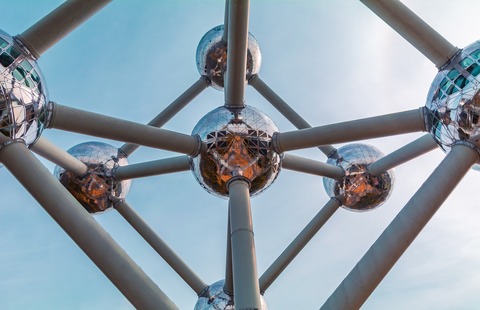 atomium-4179270_1920 (1)