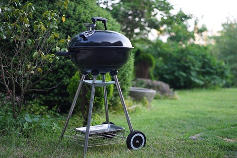 barbecues-1408806_1920 (1)