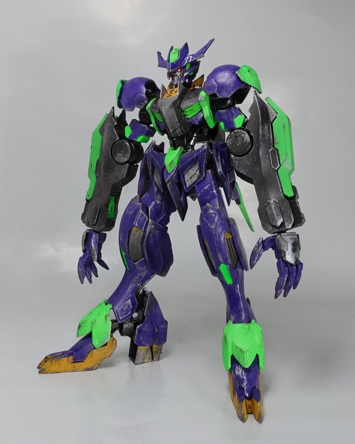 ガンダムをエヴァ風に塗装しました 第二発令所 ガンダムをエヴァ風に塗装しました 第二発令所