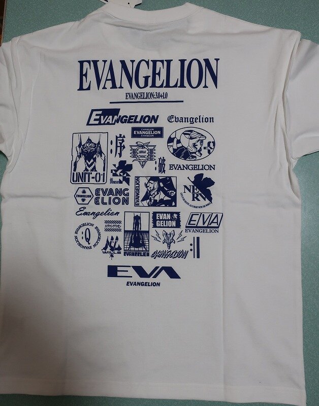 Guのエヴァtシャツが来ました 第二発令所 Guのエヴァtシャツが来ました 第二発令所