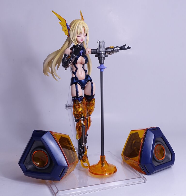 STORM INTEREPTOR: ROYAL ENFORCER ターニャ・カリュブディスを塗装