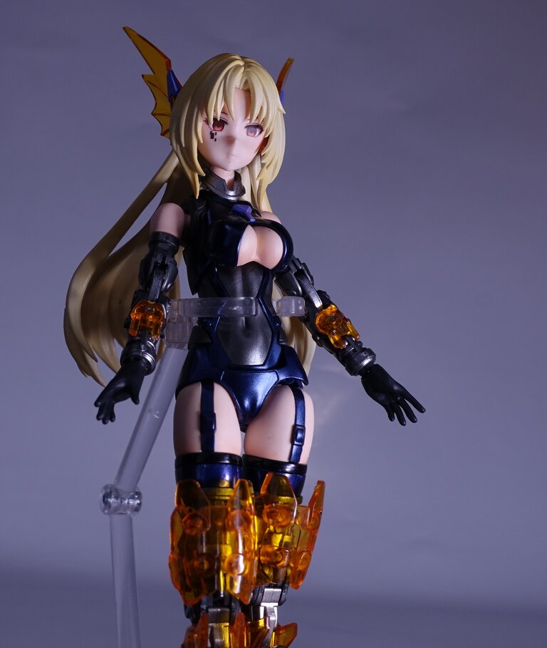 STORM INTEREPTOR: ROYAL ENFORCER ターニャ・カリュブディスを塗装