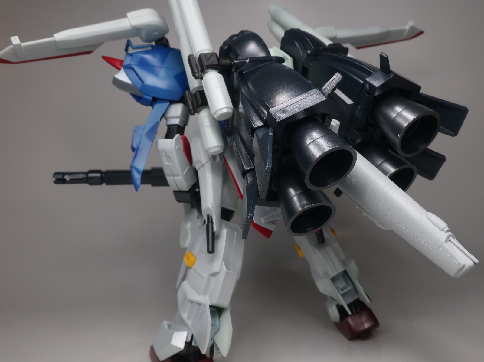 旧キット イー エックス エスガンダムを塗装しました 第二発令所