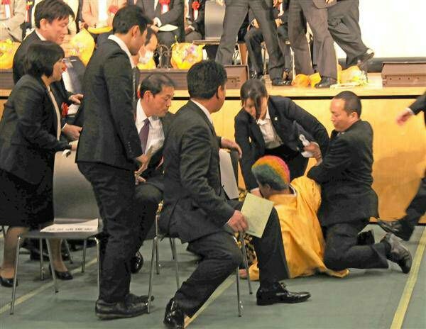 つくば市の成人式にdqnが乱入し大暴れ 公務執行妨害で現行犯逮捕 エブリディ速報