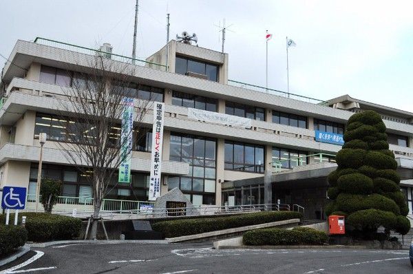 large_嬉野市総合支所