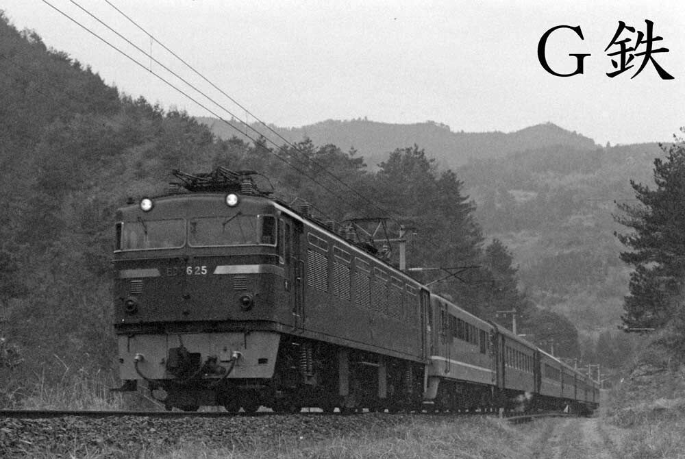 雑録 日豊本線大分(幸崎)電化開業 ひと足早く31本が電化 大分 雑録 日豊本線大分(幸崎)電化開業 ひと足早く31本が電化 大分