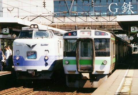 200006千歳線南千歳快速と781ライラック