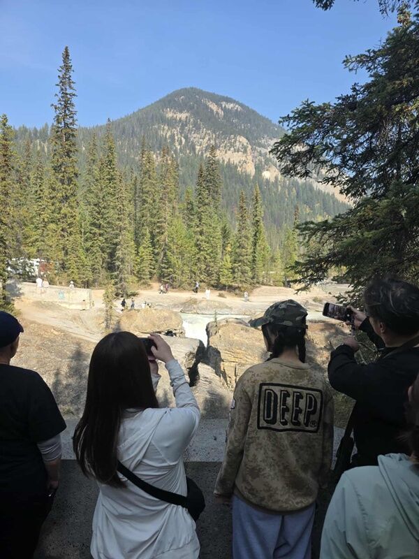 20250928_230927894_iOS