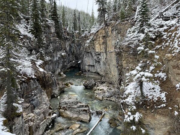 20251012_232801091_iOS