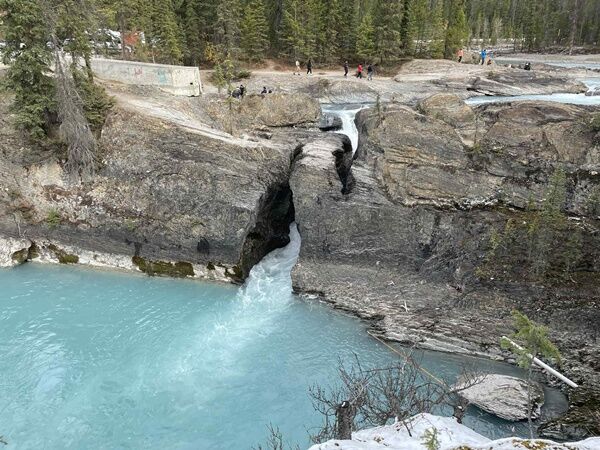 20251012_232803104_iOS