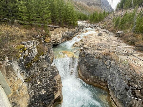 20250928_012342370_iOS