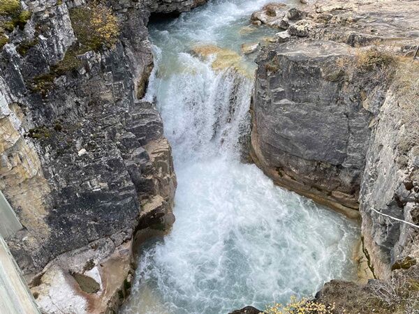 20250918_235611237_iOS