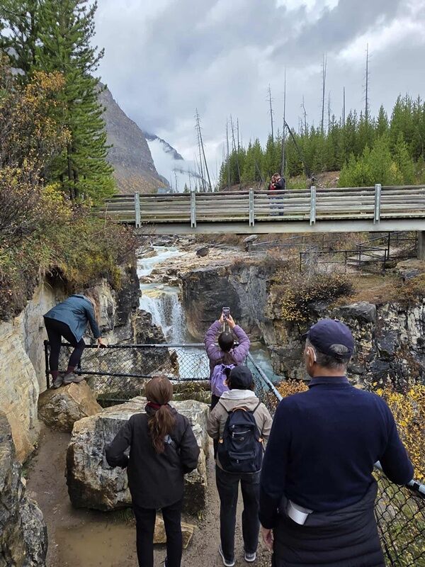 20250930_224312120_iOS