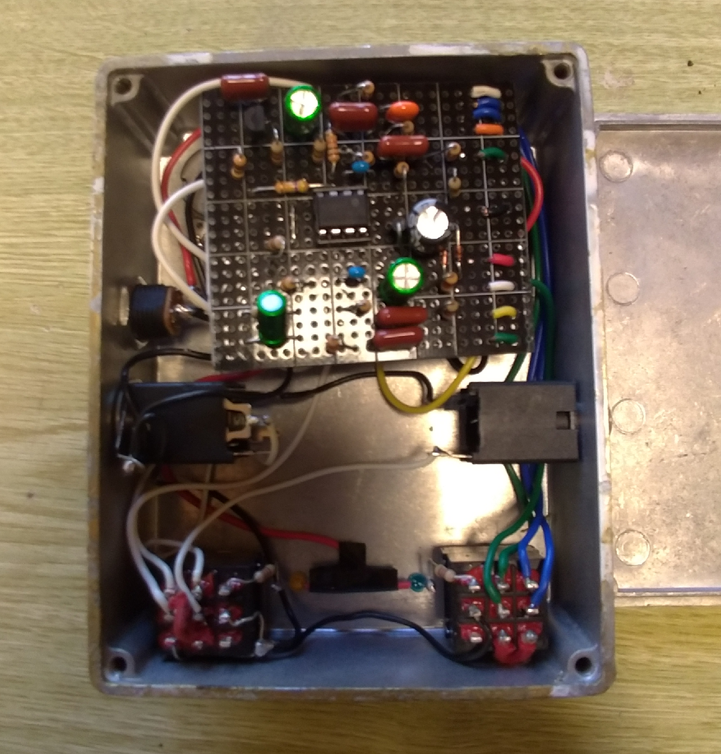 Light gain distortion 作成 : エフェクターMOD日誌など