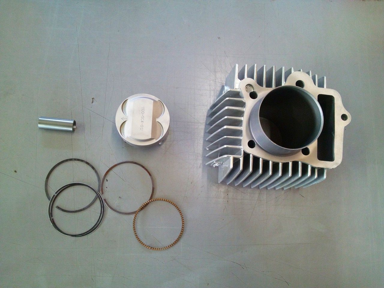 124cc4valve製作 カブ ピース 124cc4valve製作 カブ ピース