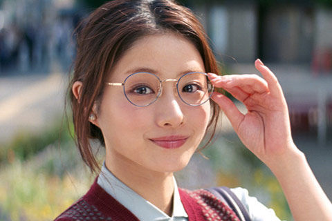 8月13日追記 著名人愛用メガネフレームまとめ 星野源さん 菅田将輝さん 石原さとみさん 綾瀬はるかさん など Bj Classic Collection Ic Berlin Clayton Franklin Eyewear Mebius Blog