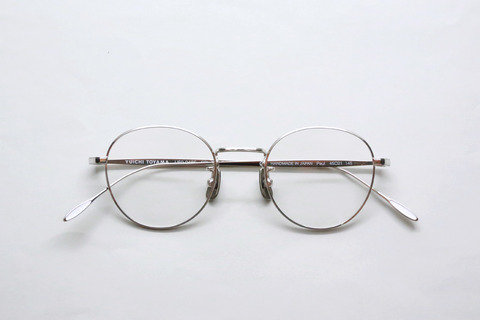 YUICHI TOYAMA-佐々木希-c