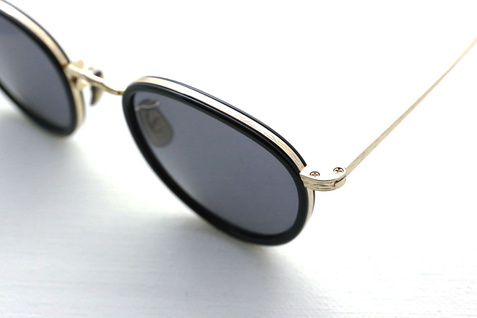 OLIVER PEOPLES (オリバーピプルズ) 