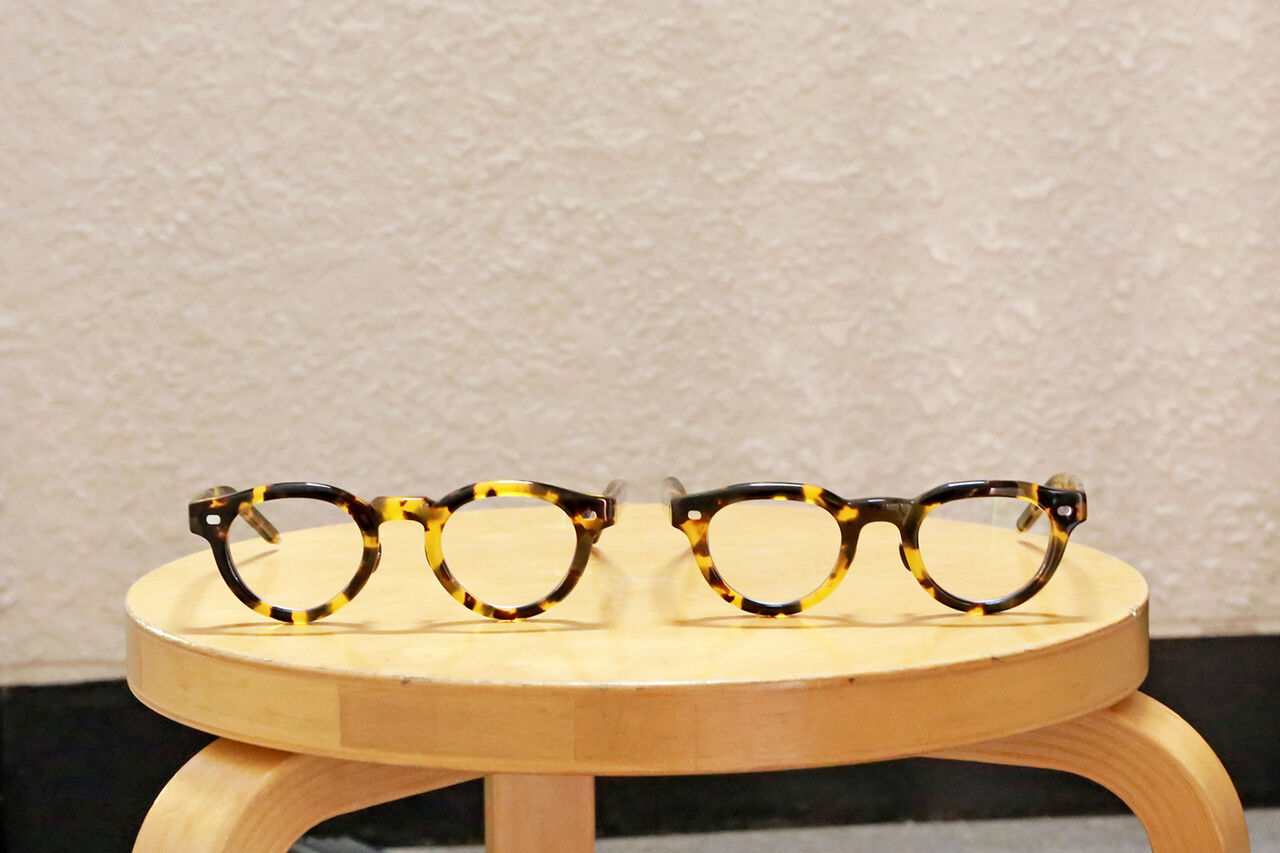 10 eyevan：テン アイヴァン 鮮やかな黄色べっ甲色 肉厚パントゥ