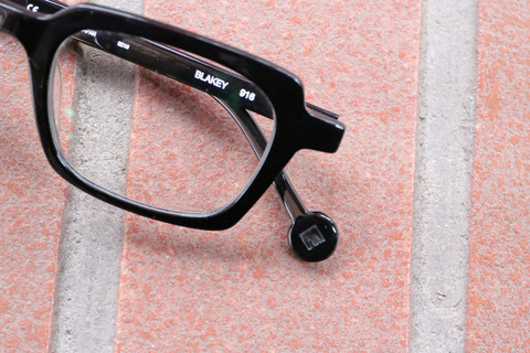 l.a.Eyeworks-blakey-916-e