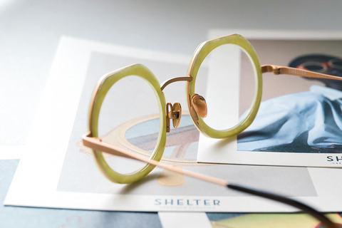 SHELTER-CARLA-M014-B05-a