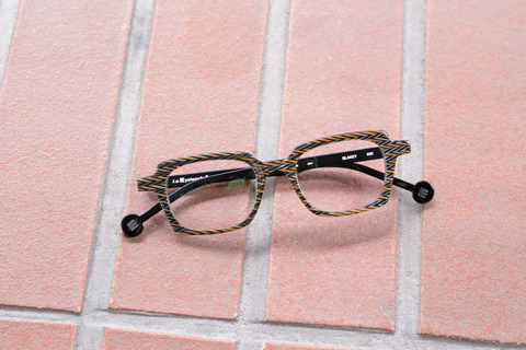 l.a.Eyeworks-blakey-933-c