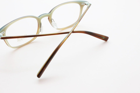 clayton-franklin-743-mbcr-back