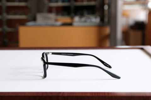 BARTON PERREIRA-james-bla-d