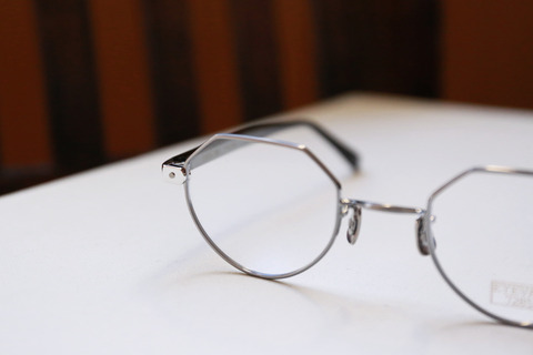 EYEVAN7285-218-801800-g