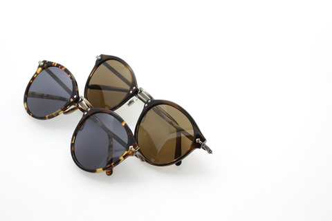 OLIVER PEOPLES-505SUN-b