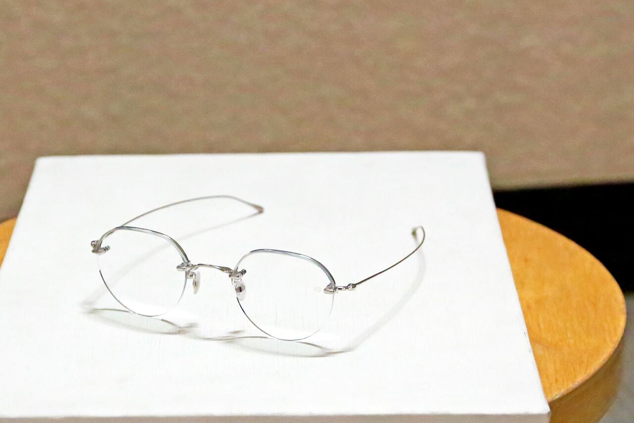 10EYEVAN／10アイヴァン ”No.6 Ⅱ” 素顔を引き立てる上品で美しい眼鏡 