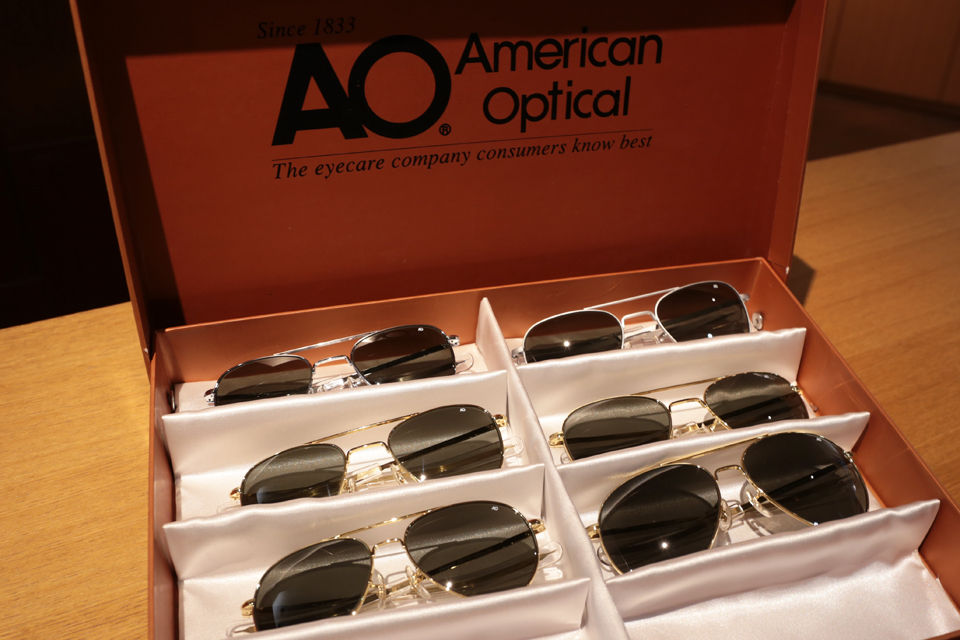 名作 米軍実物 アメリカンオプティカル ティアドロップAO 12K 金張 アメリカンオプティカル製ヴィンテージ眼鏡 金張りFUL-VUEラウンド