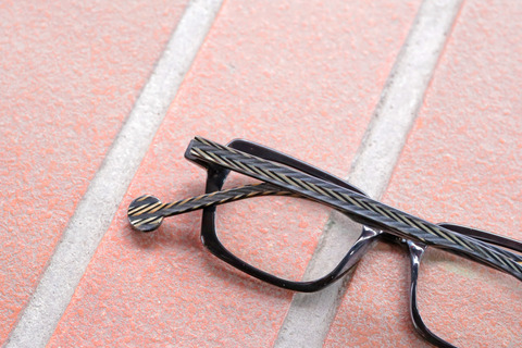 l.a.Eyeworks-blakey-933-b