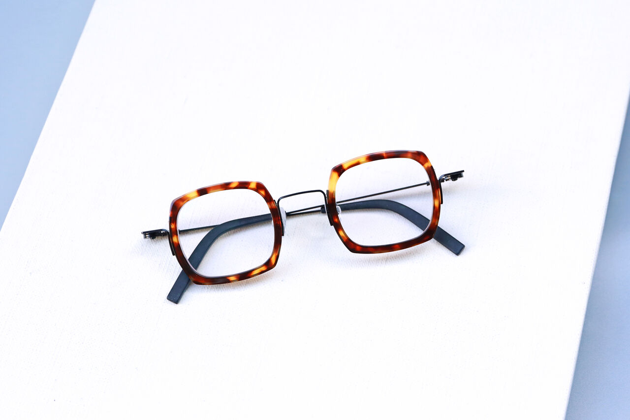 眼鏡　theo：テオ　\" BROCCOLI \" Theo® Broccoli Square Eyeglasses - EuroOptica