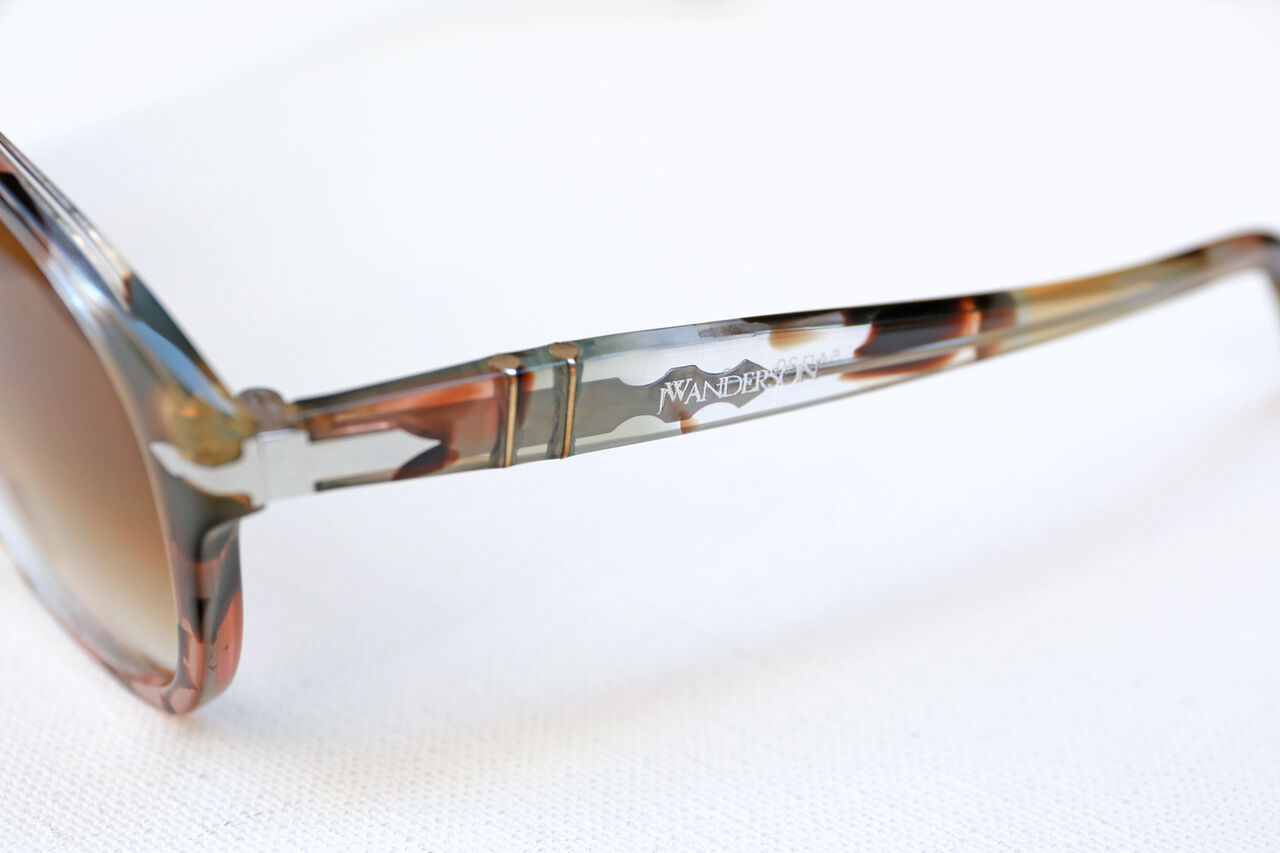 ペルソール649 × JW Anderson 限定 ブラウンマーブル サングラス ペルソール649 × JW Anderson 限定 ブラウンマーブル サングラス