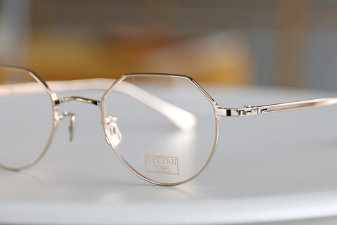 EYEVAN7285-177-902-e