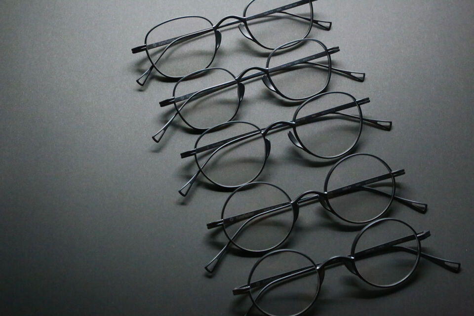 KameManNen（カメマンネン） 【 厚リム／col.MBK マットブラック 】 燻