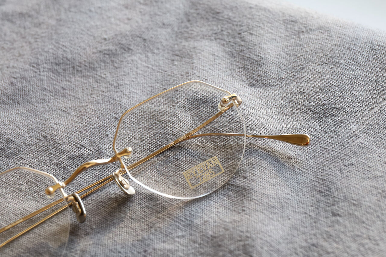 EYEVAN7285：アイヴァン7285 