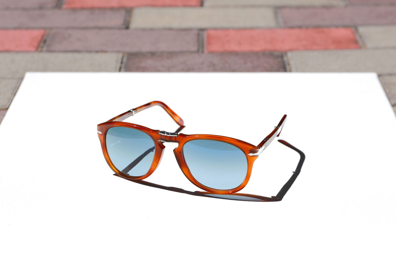 Persol：ペルソール 