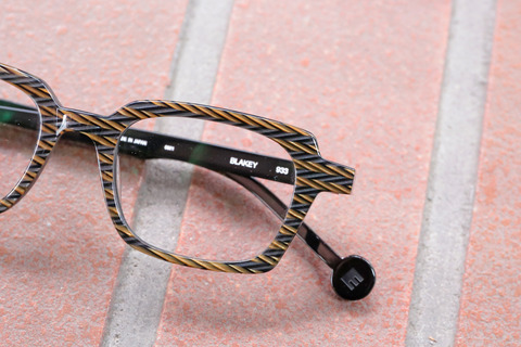 l.a.Eyeworks-blakey-933-d